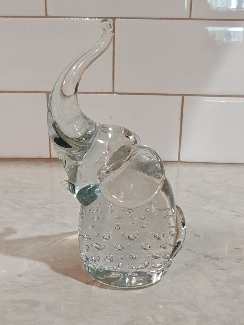 Art Glass Elephant With Controlled Bubbles Paperweight I.W.Rice Co. No Tags 5.5”
